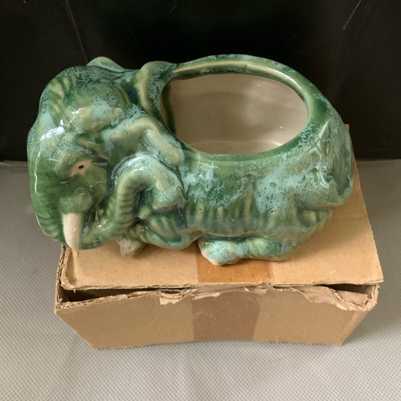 Ceramic elephant bamboo succulent planter - Picture 3 of 10